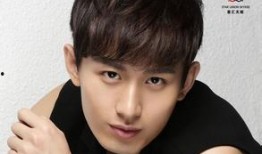 成毅爆料女友是谁啊视频,女友身份曝光，甜蜜互动引网友热议